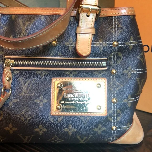 LV Limited Edition Riveting Monogram Bag - Picture 4 of 17